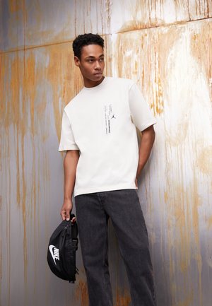 CREW - T-shirt con stampa - pure/black