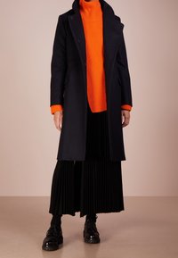 Tiger of Sweden Klasický kabát - dark blue