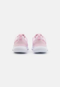 Nike Performance FLEX EXPERIENCE RUN 12 - Edzőcipő - pink foam/white/pearl pink/med soft pink
