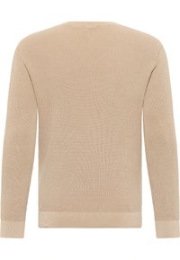 Beżowy sweter dzianinowy o teksturowanym wzorze, z długimi rękawami i okrągłym dekoltem. Manżety i dół mają prążkowany detal.