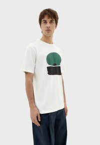 Thinking Mu ZACH - T-shirt con stampa - white