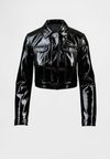GAPSTUDIO VEGAN PATENT LEATHER CROP JACKET - Kunstnahast jakk - black
