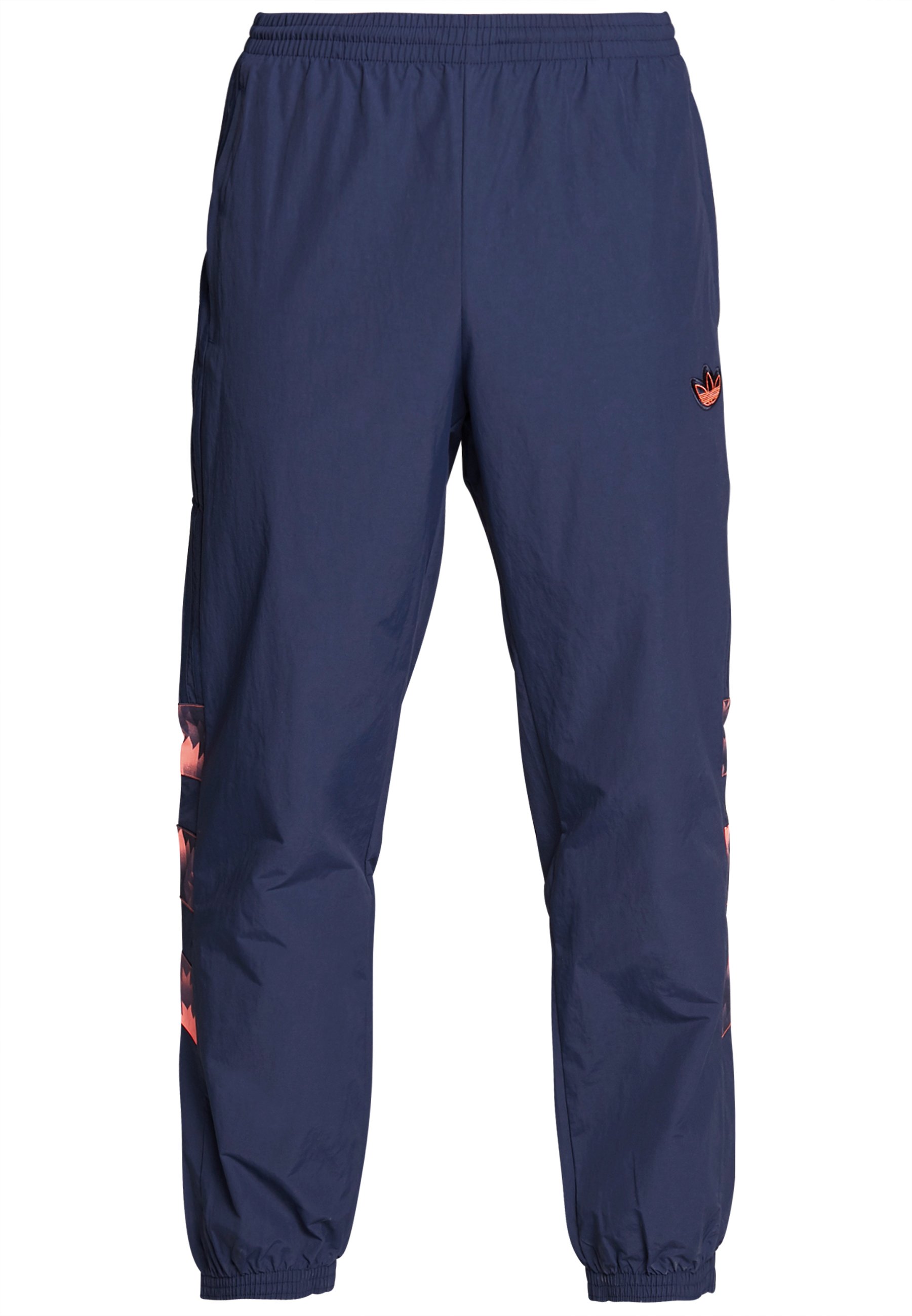 adidas Originals FOOTBALL GRAPHIC TRACK PANTS Jogginghose adidas Originals WARMUP Jogginghose bluewhite Zalando.at