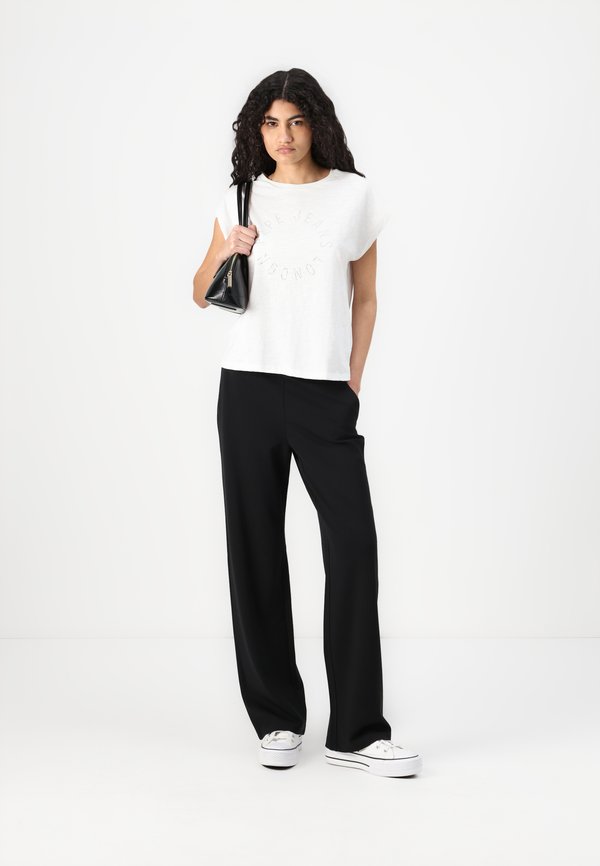 ROYCE - Print T-shirt4