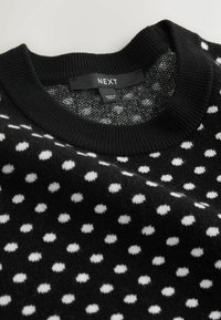 Non sélectionné, black polka dot