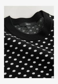 Non sélectionné, black polka dot