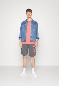 BOSS THOMPSON - T-shirt básica - open pink