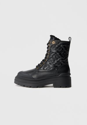 MIA 25 - Cizme de iarnă - black
