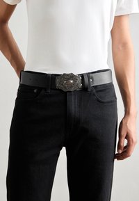Pier One Belt - black/silver-coloured