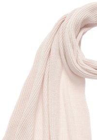 Écharpe tricotée dans un doux rose pastel, avec une texture côtelée et un design drapé. Matériau léger, finition lisse, idéal pour le superposition.