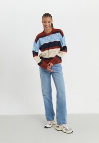 Even&Odd Neule - multi-coloured