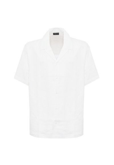 Camicia a maniche corte e bottoni in lino bianco. Presenta un colletto classico, una leggera texture e una vestibilità rilassata. Nessun motivo o accento notevole.