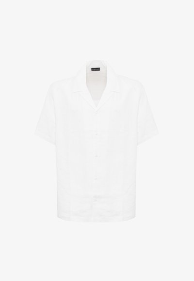 Camicia a maniche corte e bottoni in lino bianco. Presenta un colletto classico, una leggera texture e una vestibilità rilassata. Nessun motivo o accento notevole.