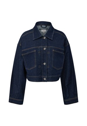 Krótka kurtka dżinsowa w ciemnym niebieskim kolorze z długimi rękawami, zapięciem na guziki z przodu, kieszeniami na klatce piersiowej i kontrastowym przeszyciem.