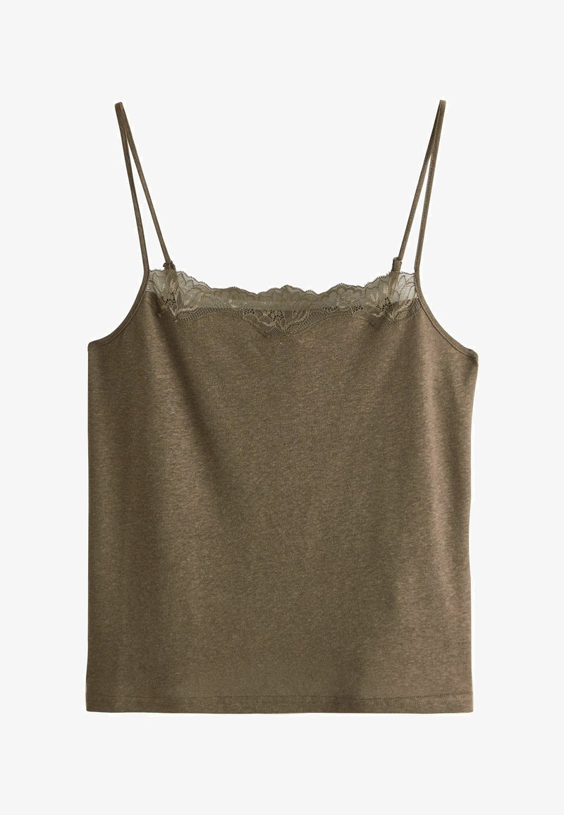 Haut camisole marron sans manches avec fines bretelles et bordure en dentelle le long de l'encolure carrée sur fond blanc.