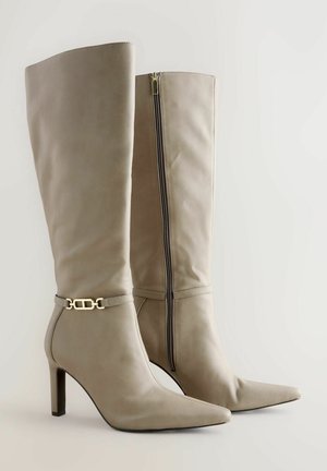 Next, REGULAR FIT - FOREVER COMFORT HARDWARE - Čižmy - taupe