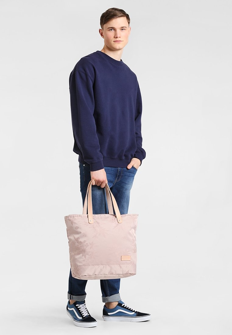 eastpak flask superb