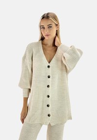 Elara LANGESSET  - Vest - beige