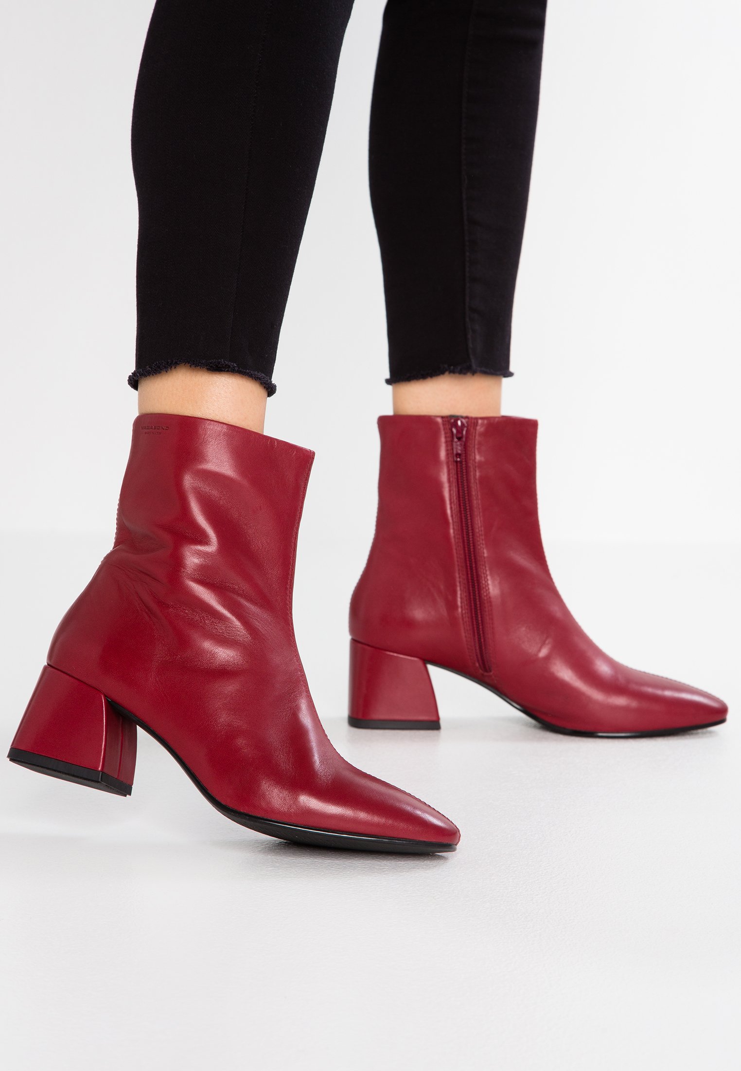 ALICE Stövletter deep red ALICE Stövletter deep red