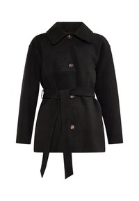 Giacca di suede nera con colletto strutturato, chiusura frontale con bottoni, maniche lunghe e una cintura in tessuto abbinata in vita.
