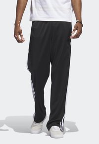 adidas Originals Träningsbyxor - black