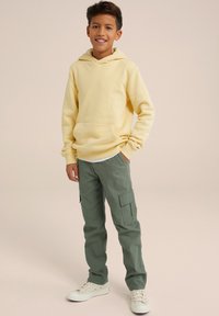 WE Fashion Kapucni - yellow