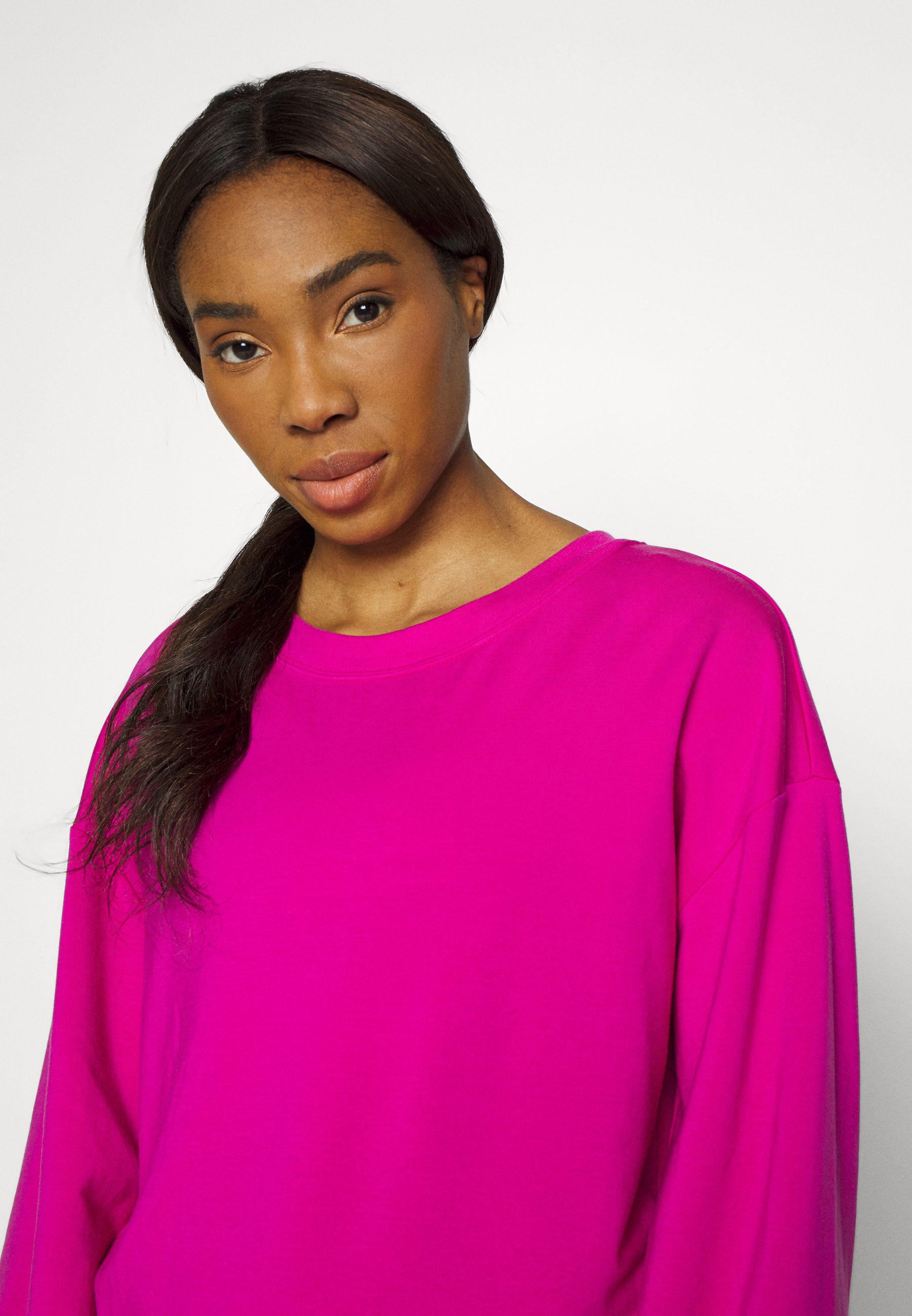 Athleta SAVASANA TWIST BACK 