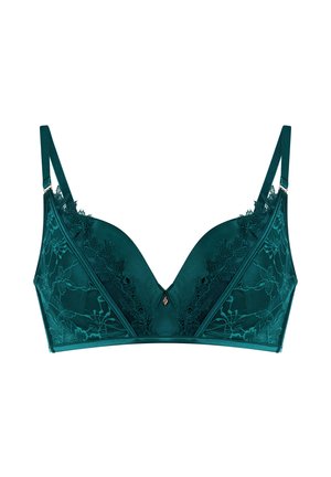Emeraldgroene bh met een gladde satijnen basis en een intrigerend kanten overlay, in een v-vormig ontwerp, verstelbare banden en een centrale decoratieve accent.