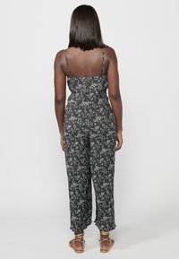 Koroshi Overal - black