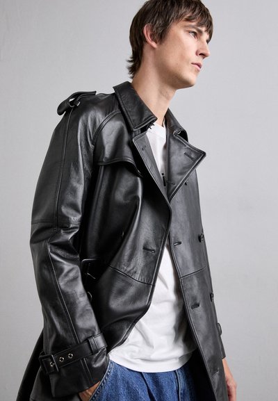 MOSCHINO CAPPOTTO - Trenchcoat - nero