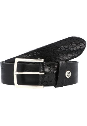 Zwarte leren riem met een gestructureerd, geperst slangenhuidpatroon. Voorzien van een zilveren metalen gesp en een gelabelde accent near de gesp.