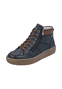 Baskets montantes en cuir marine avec des lacets marron et des accents en cuir. Fermeture éclair sur le côté, semelle texturée beige et col rembourré.