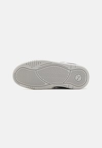 Puma 180 PRM - Chaussures de skate - galactic gray/white