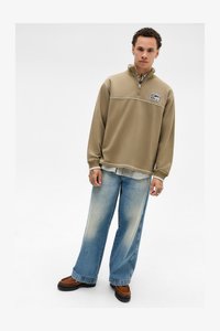 Não selecionado, khaki