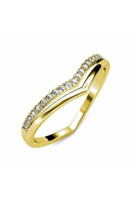 Gouden ring met een chevrondesign, met een rij heldere edelstenen langs de bovenrand, een gladde band en een gepolijste afwerking.