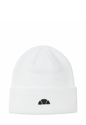 Biała dziana czapka wykonana z miękkiego materiału, z czarnym haftowanym logo z przodu, o designie z podwiniętą brzegiem.