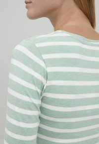 b.young BYPAMILA - T-Shirt print - grün