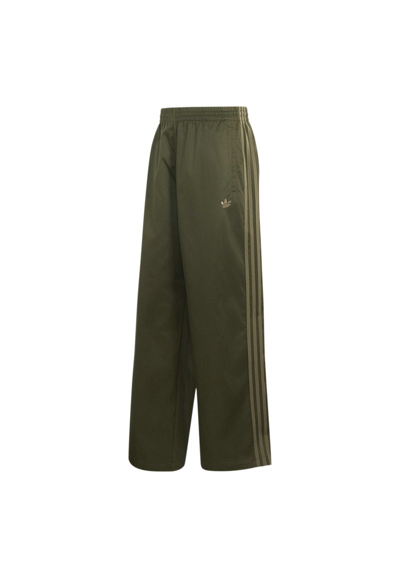 Pantalon de survêtement ample vert olive avec taille élastique, poches latérales, bandes beiges sur les côtés et logo sur la cuisse.