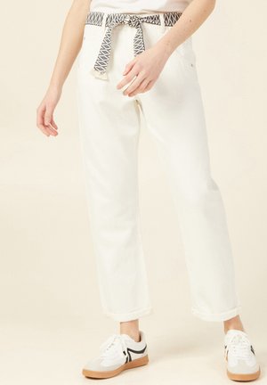 MIT GÜRTEL - Straight leg jeans - denim blanc