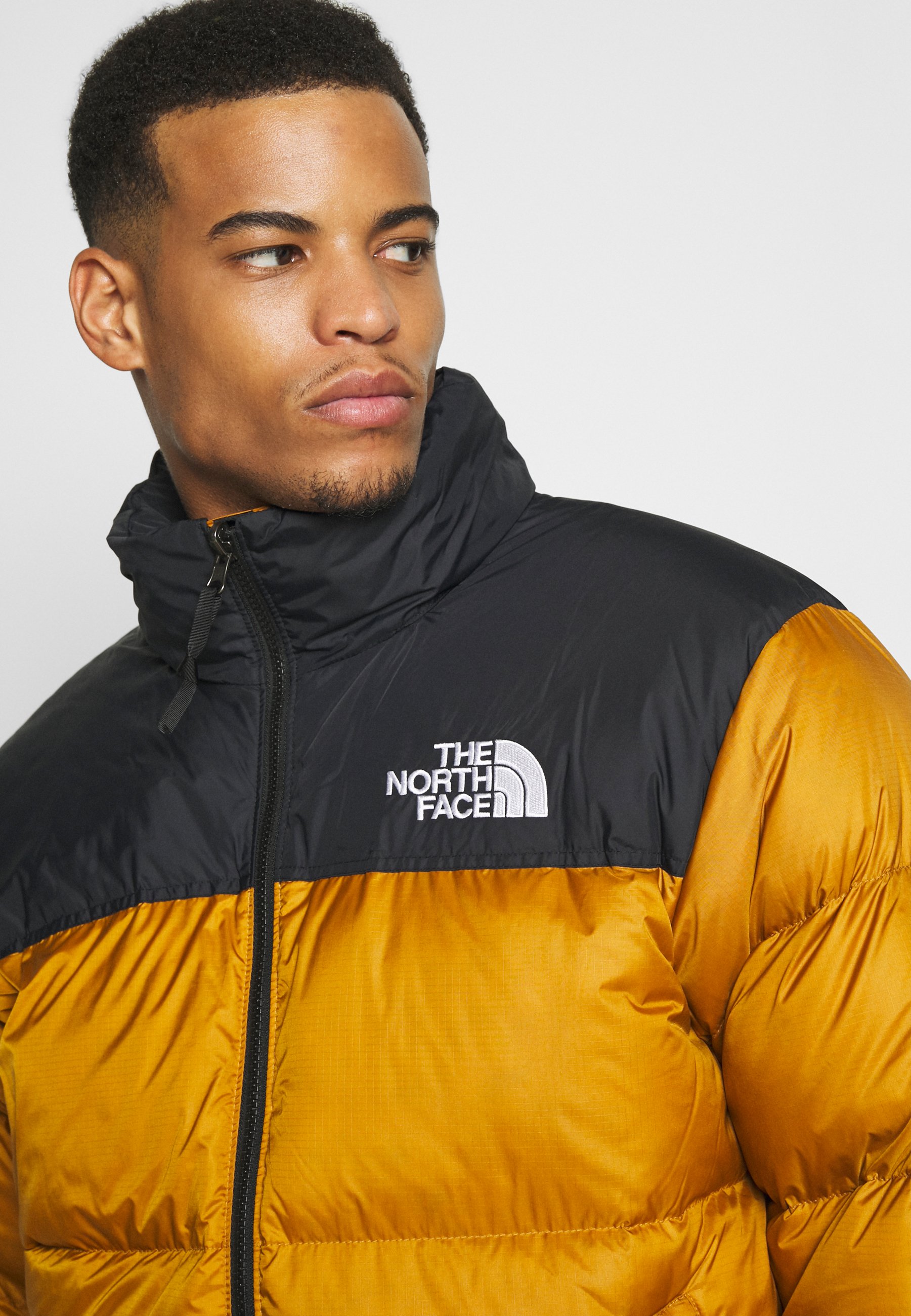 The North Face 1996 RETRO NUPTSE JACKET Dunjakke timber The North Face 1996 RETRO NUPTSE JACKET Dunjakke timber