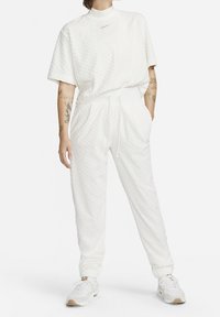 Nike Sportswear Träningsbyxor - light green