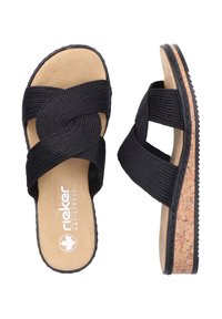 Zwarte gevlochten slide sandalen met een kurken middenzool en rubberen outsole. Zachte voetbed met logo. De banden hebben een gladde textuur en een kruisontwerp.