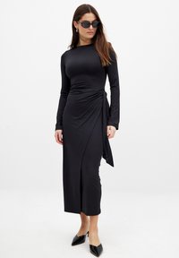 NA-KD - Denné šaty - black Miniatúrny obrázok 1