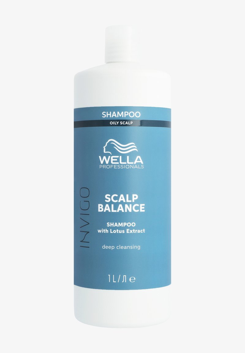 Bouteille de shampooing Wella Professionals Scalp Balance, étiquette bleue, 1L, pour cuir chevelu gras, avec extrait de lotus, nettoyage en profondeur.