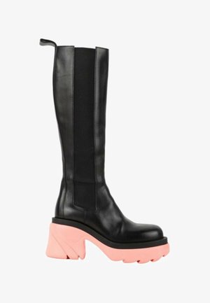 Bottega Veneta, Bottes à plateau - black