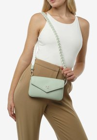 Miriade ENVELOPE - Schoudertas - verde