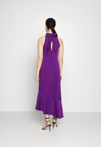 IVY OAK Maxiklänning - purple