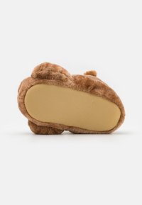 Pier One Slippers - brown