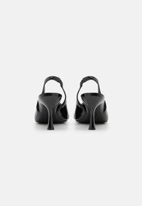 KARL LAGERFELD SIENNA SIGNIA TRIM SLING - Klasické lodičky na opätku - black