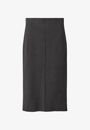 Szara spódnica ołówkowa wykonana z teksturowanej tkaniny, charakteryzująca się prostym krojem, długością do połowy łydki oraz detalem szwu na środku tyłu.